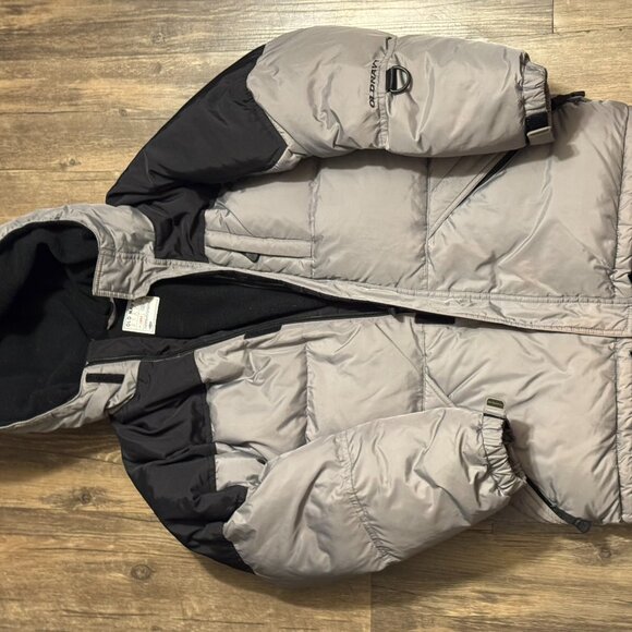 Old Navy Puffer Jacket Men’s Medium Gray & Black Hooded Winter Coat Fleece Lined - Picture 5 of 8